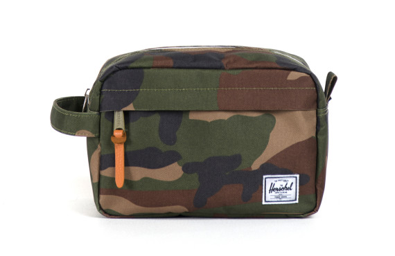 herschel-supply-co-fall-2013-travel-collection-17-570x370
