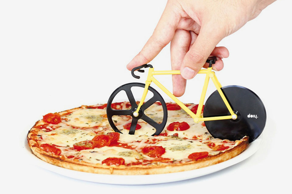 doiy-fixie-bicycle-pizza-cutter-02