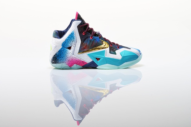 Lebron_XI_What_The_Right_profile_28530