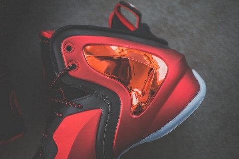 a-closer-look-at-the-nike-lil-penny-posite-university-red-5