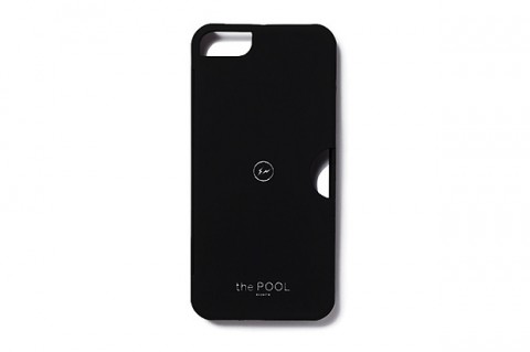 fragment-design-x-the-pool-aoyama-iphone-5-5s-case-1