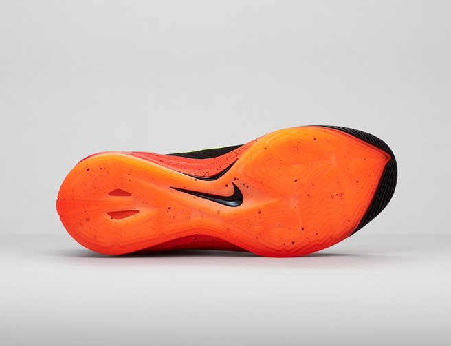 Nike_Hyperdunk_2014_City_Park_05