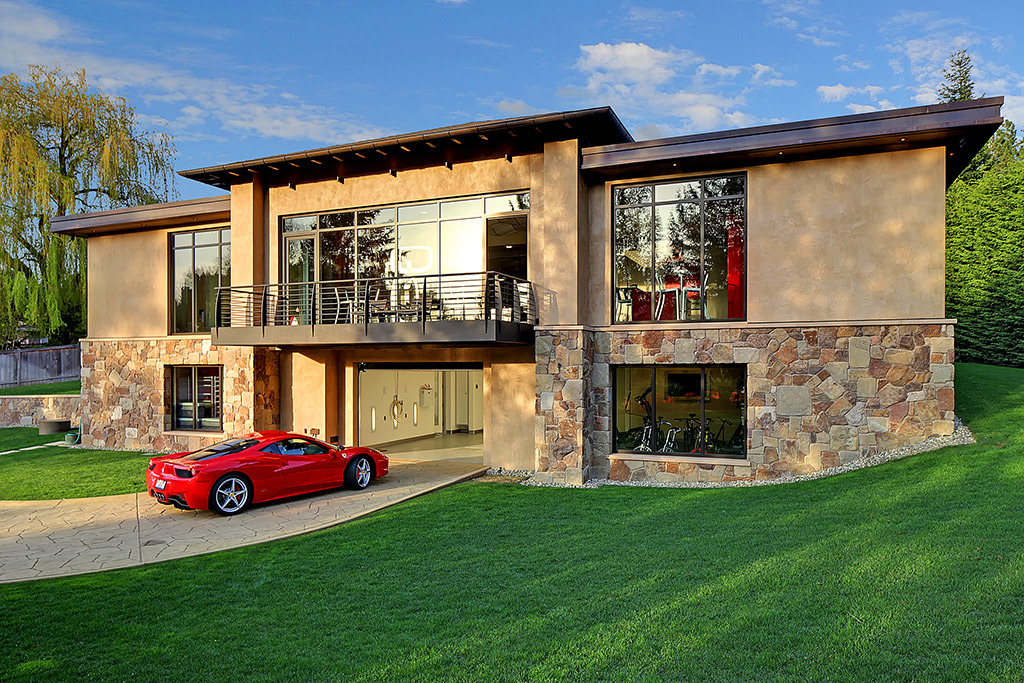 a-look-inside-a-car-enthusiasts-4-million-usd-mansion-01