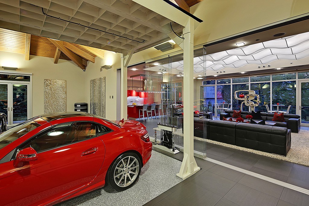 a-look-inside-a-car-enthusiasts-4-million-usd-mansion-06