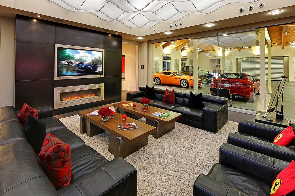 a-look-inside-a-car-enthusiasts-4-million-usd-mansion-09