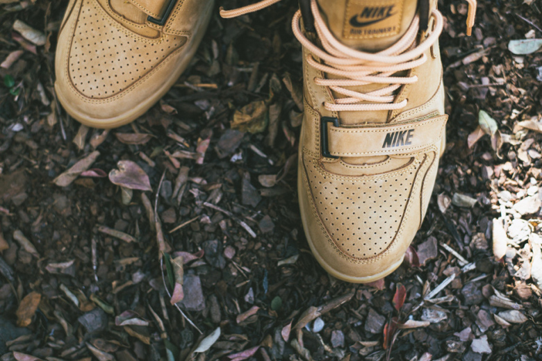 a-closer-look-at-the-nike-air-trainer-1-mid-premium-nsw-flax-collection-2