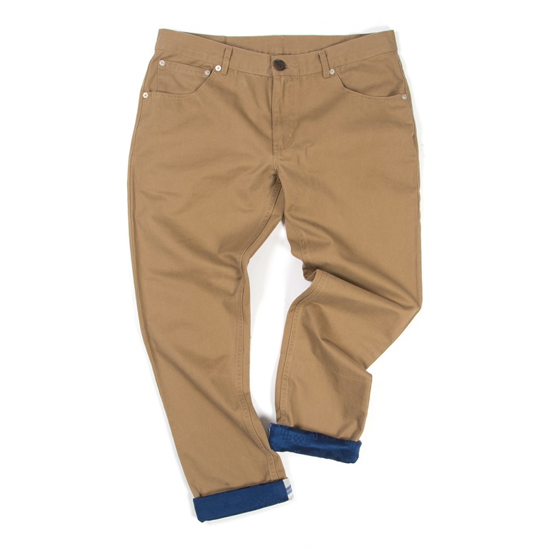Silk Brown Roll Up Chino (Front)_NT$4080