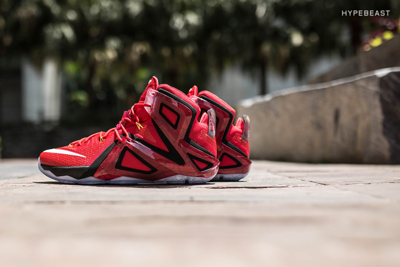 a-closer-look-at-the-nike-lebron-12-elite-university-red-2