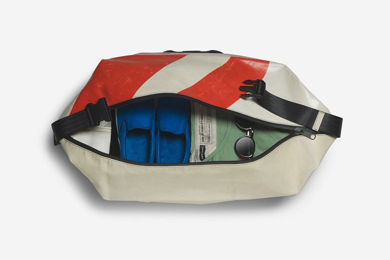 freitag-unveils-voyager-travel-rucksack-6-960x640