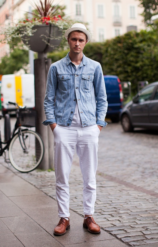 white-pants-blue-shirt-hat
