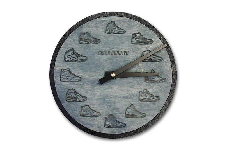 test-your-sneaker-knowledge-with-this-air-jordan-clock-2