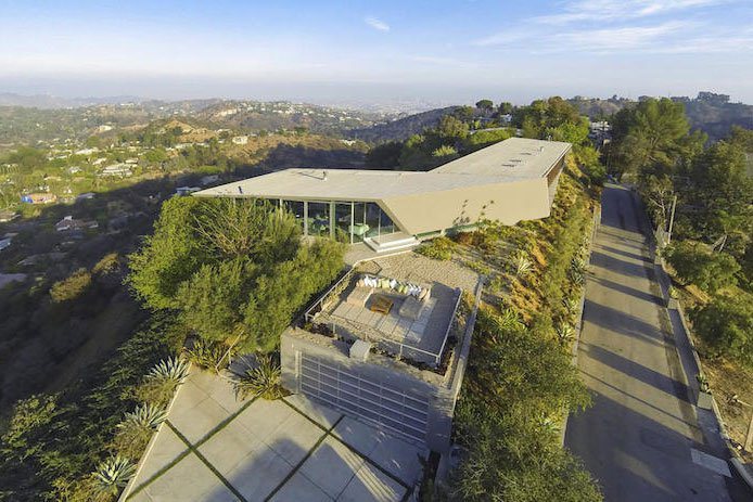a-look-inside-pharrell-williams-new-7-million-usd-home-in-los-angeles-1