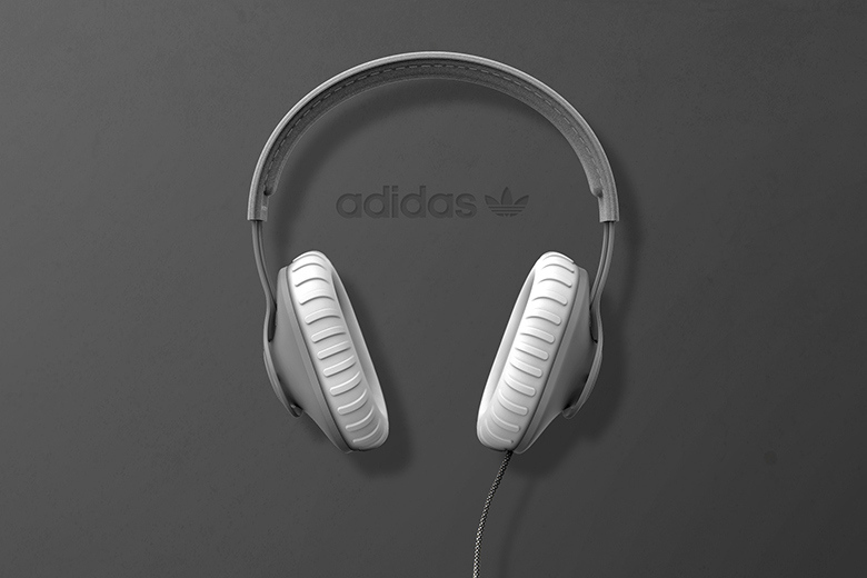 artist-recreates-yeezy-boosts-as-headphones-2