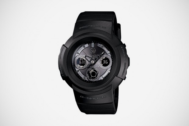 beauty-youth-g-shock-awg500-1-620x413