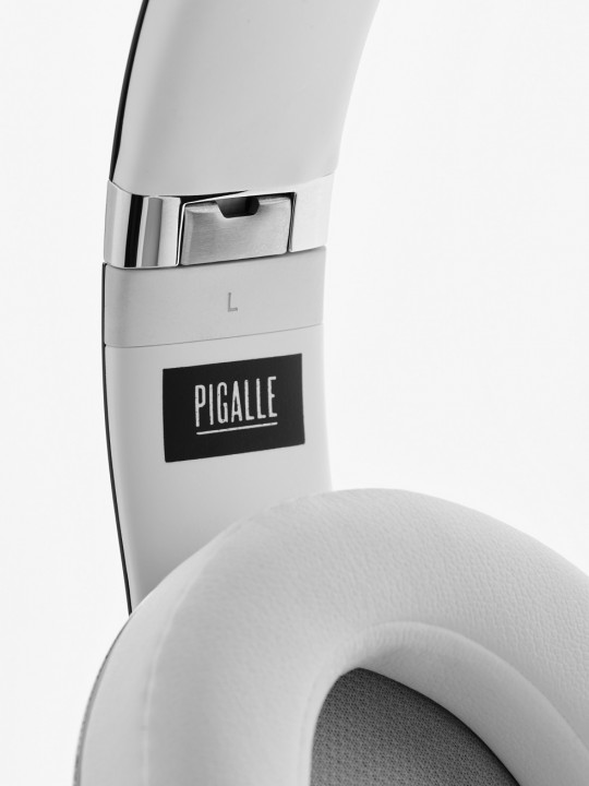 Pigalle-x-Beats-by-Dre-Studio-Wireless-Headphone-4