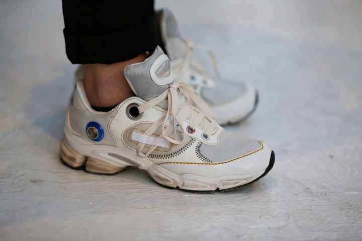 white-milano-sneaker-recap-03-1200x800