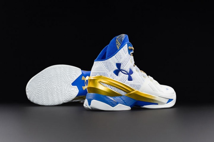under-armour-curry-two-gold-rings-02_o83m1o
