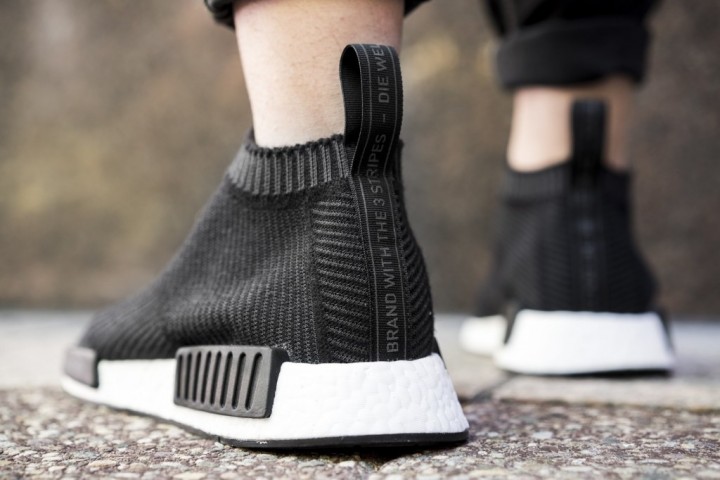 adidas-city-sock-black-white-closer-look-03