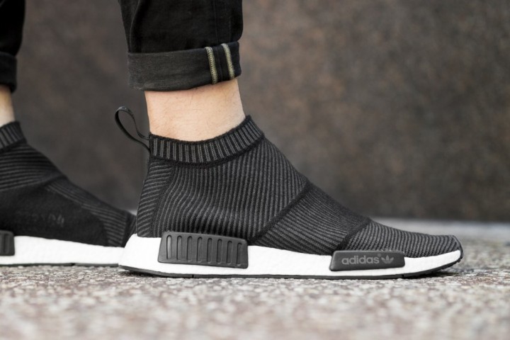 adidas-city-sock-black-white-closer-look-04