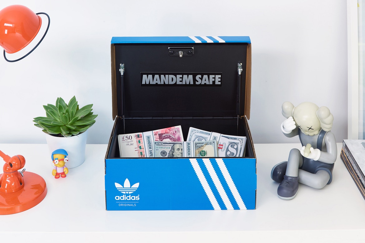 完美伪装的保险箱又来了！Mandem Safe 释出 adidas 系列鞋盒保险箱 Mandem Safe LX