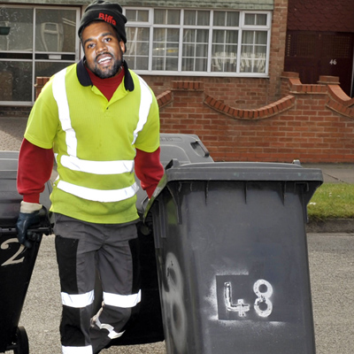 Mandatory Credit: Photo by David Ashdown/The Independen/REX/Shutterstock (2463008a) Boxer and Bin Man Rendal Munrow 22/10/09. Boxer and Bin Man Rendal Munrow 22/10/09.