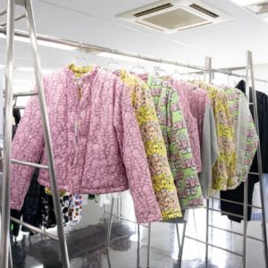 全新話題之作－COMME des GARÇONS SHIRT x KAWS 膠囊系列預覽