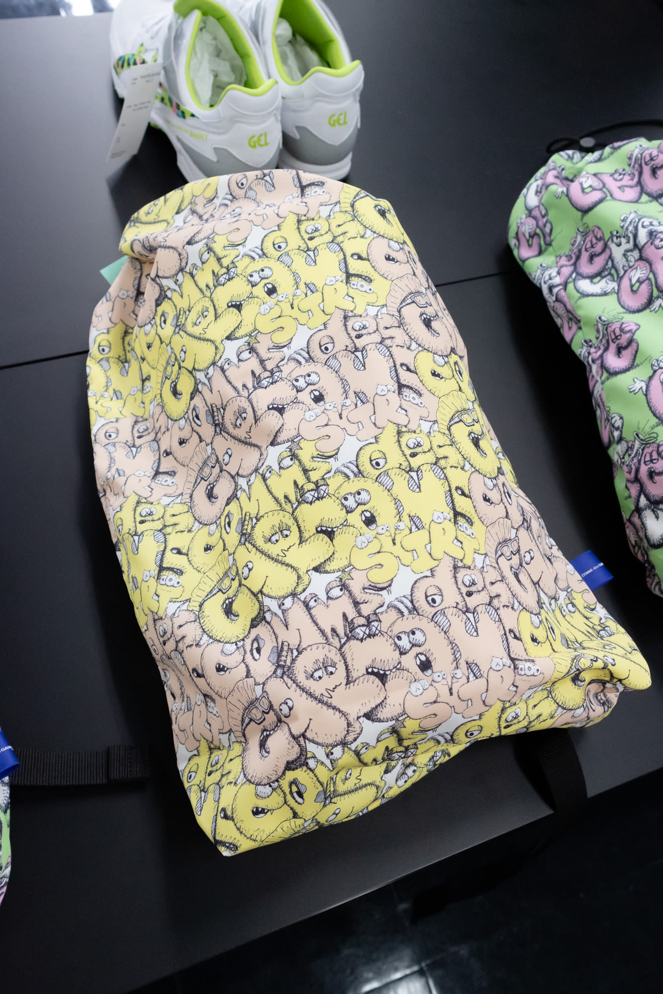 全新話題之作－COMME des GARÇONS SHIRT x KAWS 膠囊系列預覽