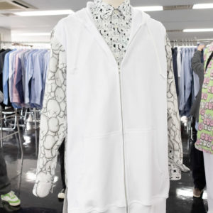 全新話題之作－COMME des GARÇONS SHIRT x KAWS 膠囊系列預覽