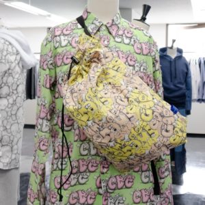 全新話題之作－COMME des GARÇONS SHIRT x KAWS 膠囊系列預覽