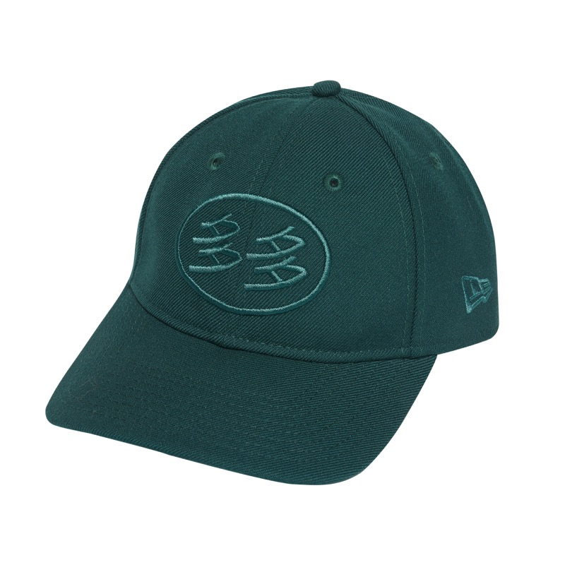 Hyukoh 吳赫無限次著用！New Era x 多多聯乘帽款即將在台開賣！