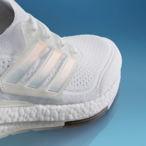 給你滿滿的 BOOST！adidas Ultraboost 21 終於正式發表，加厚中底腳感爆棚！