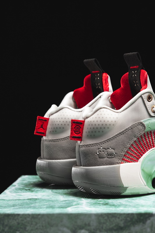 冠希爸爸和  P.J. Tucker 已上腳！堪稱藝術品的 CLOT x Air Jordan 35 「Warrior Jade」即將登場！