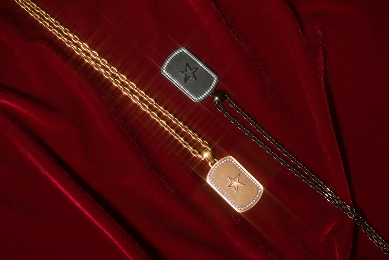 周董收到的生日大禮你也能擁有！ PHANTACi 攜手周大福「 MONOLOGUE」推出聯名限量 J 系列金飾！