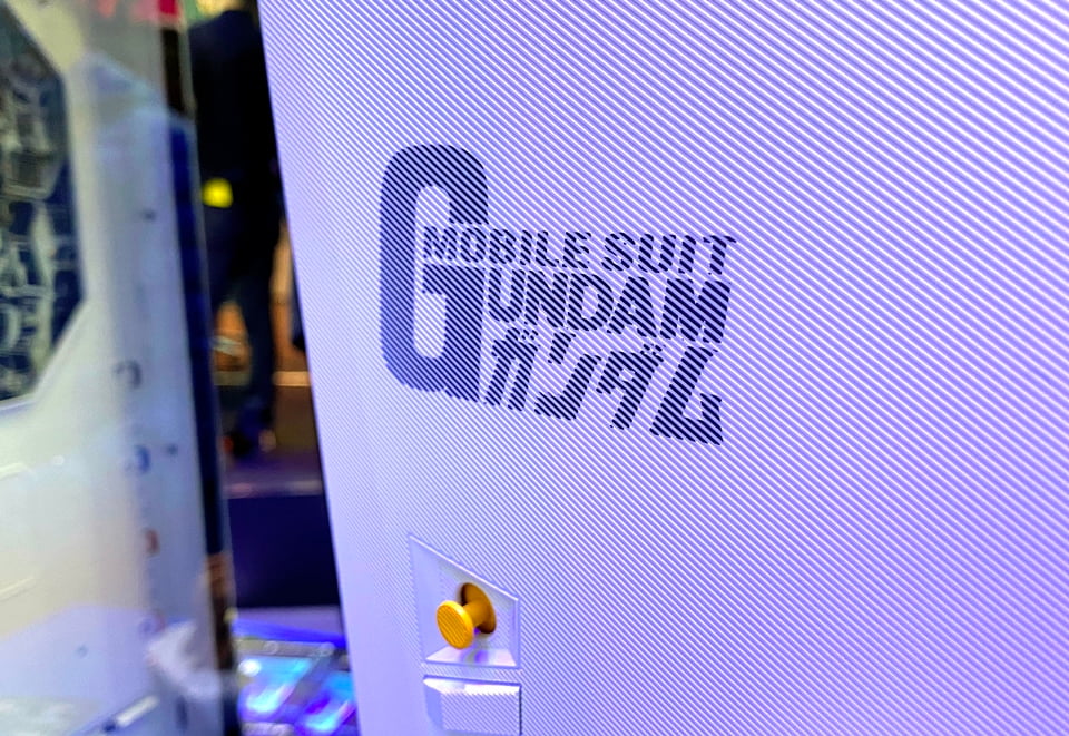 華碩鋼彈聯名系列