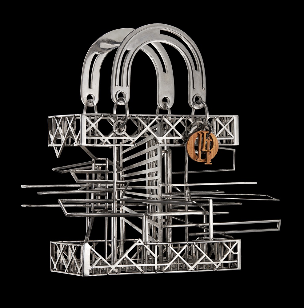 血拚兼逛藝術展！「LADY DIOR期間限定店」正式在台北 BELLAVITA 寶麗廣場開催！