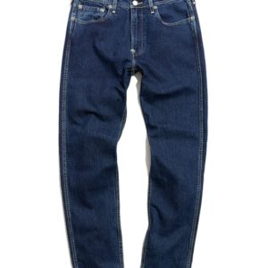 丹寧潮人很難不掏錢！ LEVI’S 原創前衛實驗性「 RED 」系列正式回歸，一次帶給你「寬、酷」！