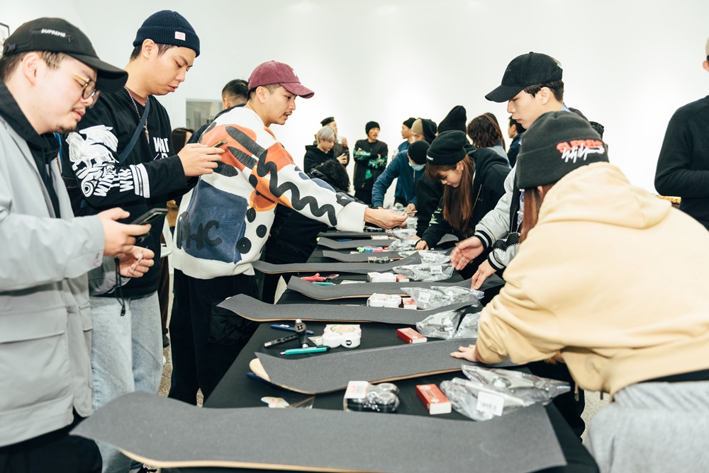 特殊限定刨冰鞋盒太美！ PHANTACi 獨家販售 NIKE DUNK SB ‘STREET HAWKER’ ，帶你尋味街頭！