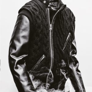 來了！千萬別以為這是騙錢系列　屬於你的「閃電、sacai 黑魂聯名，官方開啟抽籤」！
