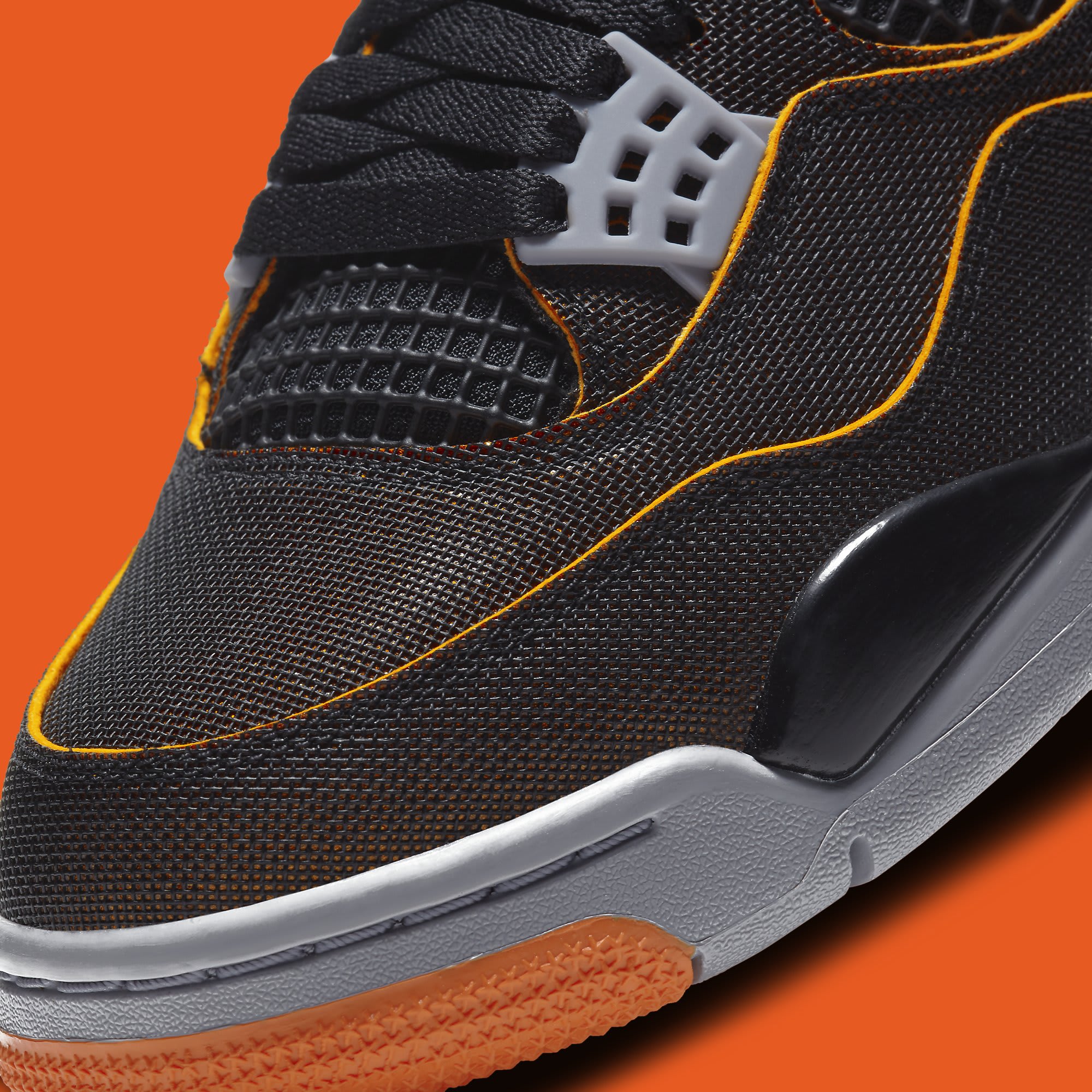 什麼叫驚喜？　官方要釋出「比黑魂更殺紅眼的黑橘」Air Jordan 4，就是他 MA 的驚喜！