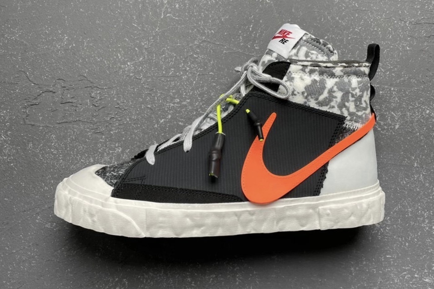 比倒鉤更兇的變形 Swoosh ？ READYMADE x Nike Blazer Mid 全新聯乘實鞋曝光