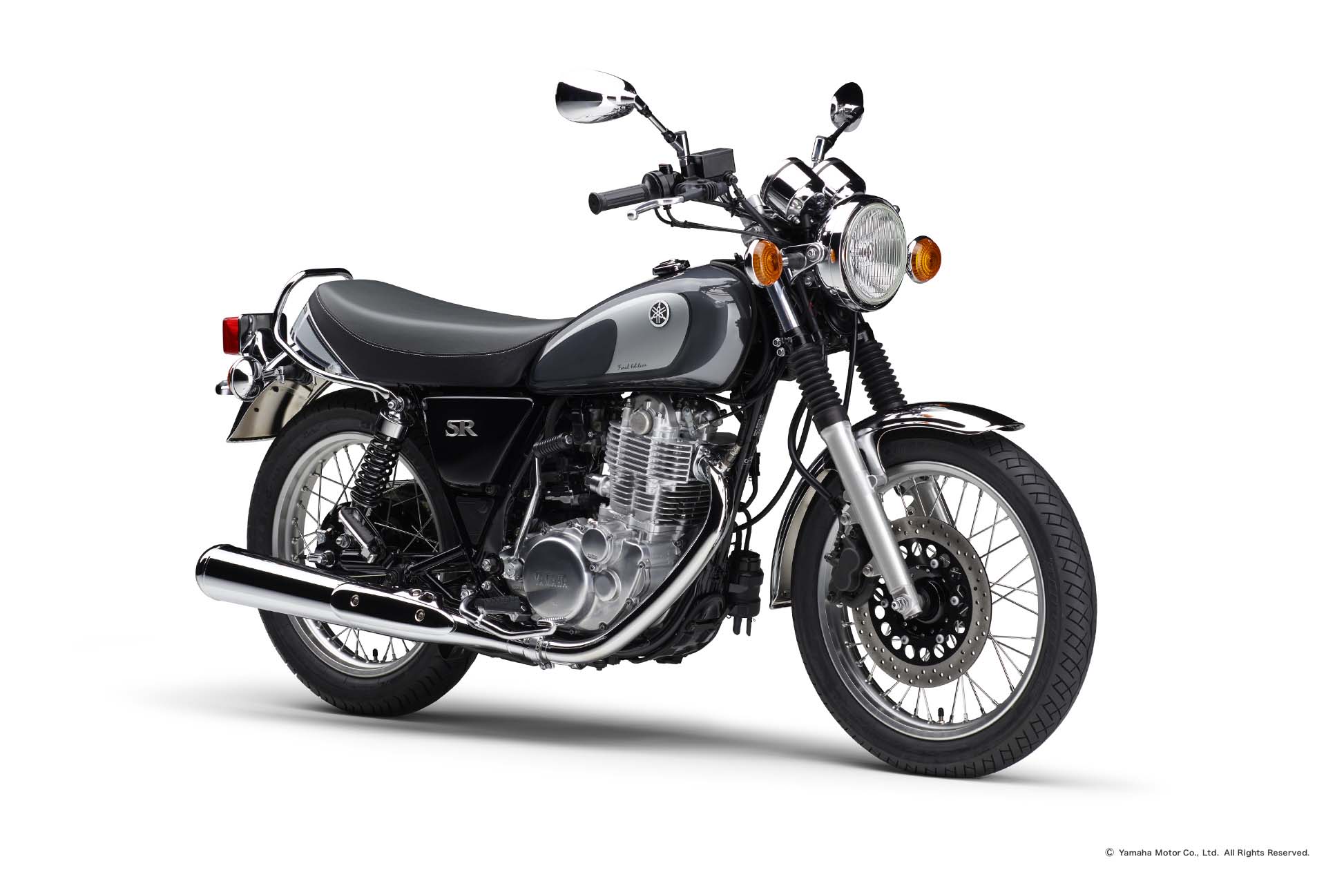 好好收下SR400最後的波紋吧！好改又好騎的 Yamaha SR400 傳奇車款即將謝幕，雙特仕車可以買爆！