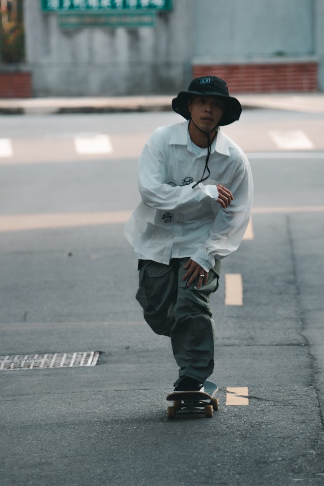 台日重磅攜手！ Less Taiwan 攜手日本人氣插畫家長場雄推出全新聯乘系列！