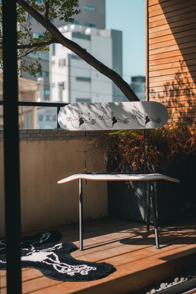 台日重磅攜手！ Less Taiwan 攜手日本人氣插畫家長場雄推出全新聯乘系列！