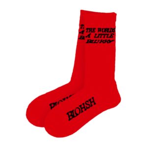 Billie Eilish 全新服飾系列上線了，狠貨有點多還有「大胸女僕」不信你看看