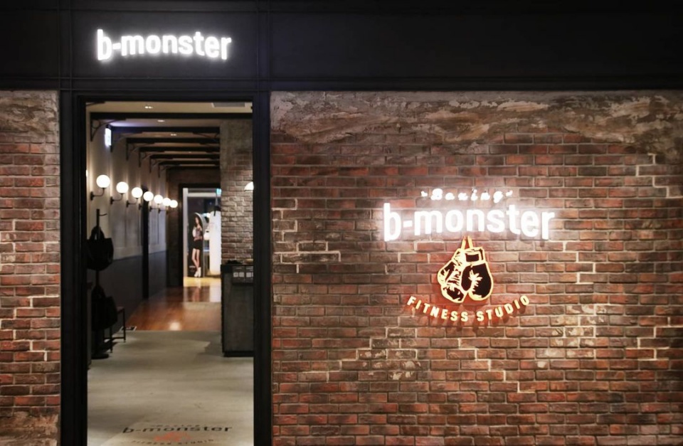 玩酷子弟｜從破億甜心小天后到 R&B 個性女聲，Kimberley陳芳語無懼做自己：「你不喜歡我也沒關係，每個人都有權選擇自己愛的！」