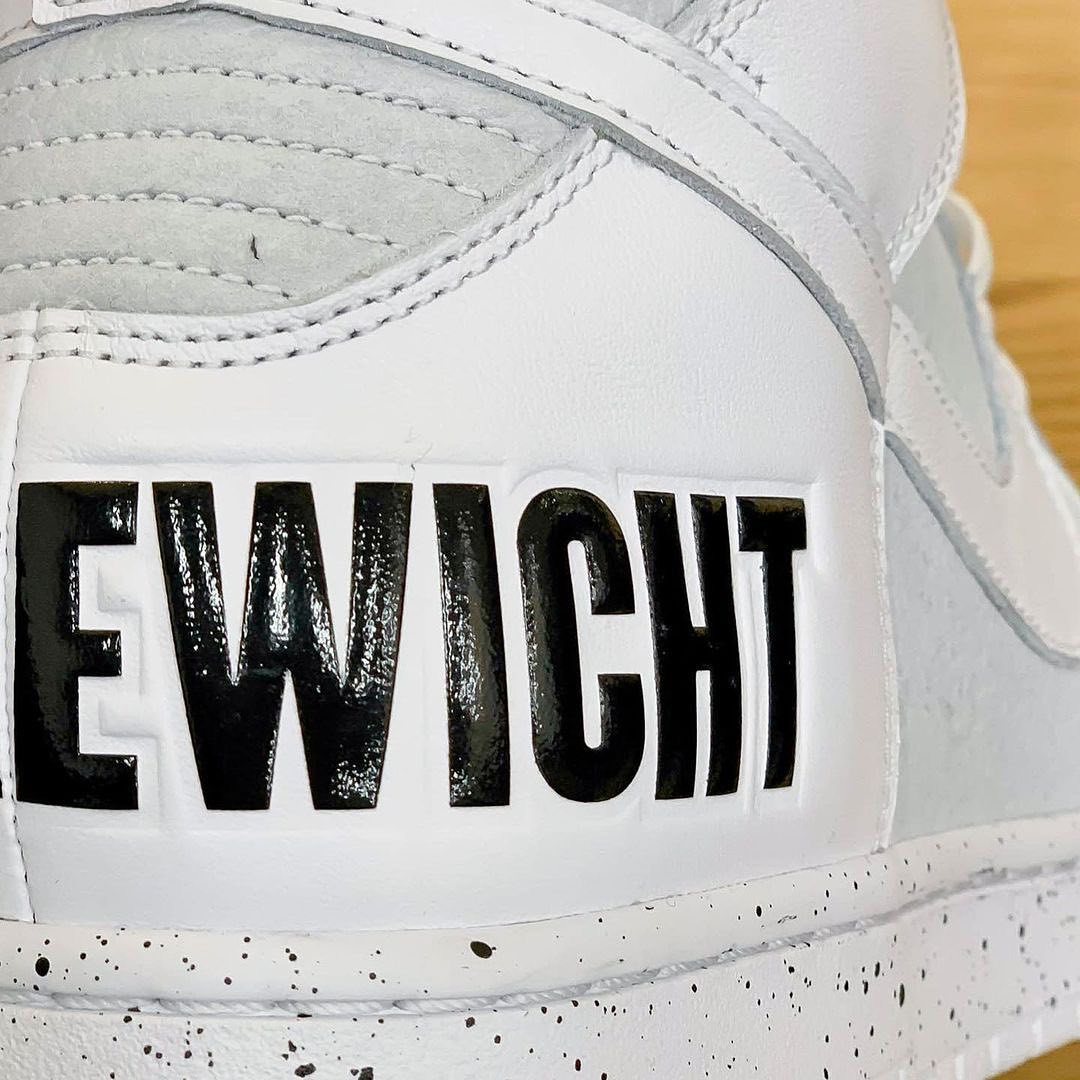 年終、紅包不保了！全新 UNDERCOVER x Nike Dunk High 諜照曝光，黑白雙煞連決出擊！