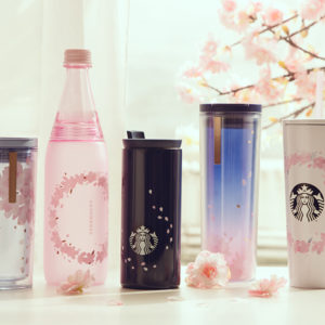 星巴克粉嫩春櫻系列新品登場，「鹹焦糖綿雲瑪奇朵」、「莓果雲朵咖啡啤酒」開啟春日咖啡新體驗！