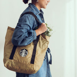 星巴克粉嫩春櫻系列新品登場，「鹹焦糖綿雲瑪奇朵」、「莓果雲朵咖啡啤酒」開啟春日咖啡新體驗！