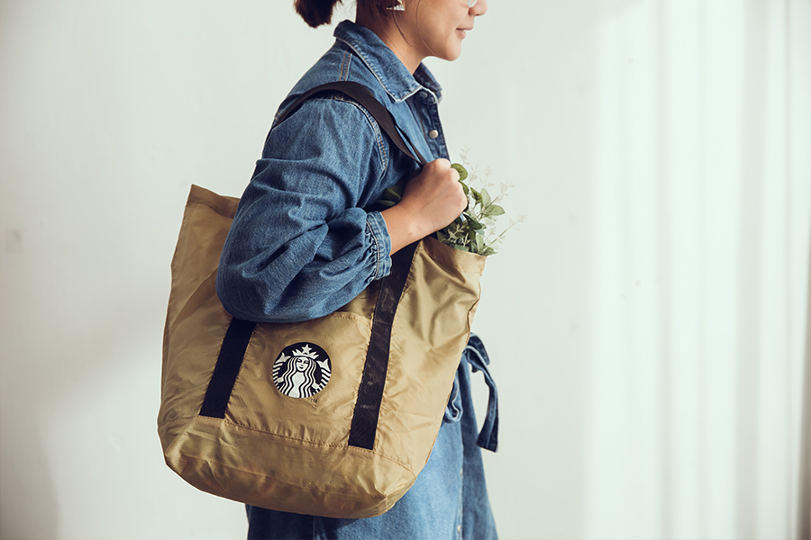 星巴克粉嫩春櫻系列新品登場，「鹹焦糖綿雲瑪奇朵」、「莓果雲朵咖啡啤酒」開啟春日咖啡新體驗！