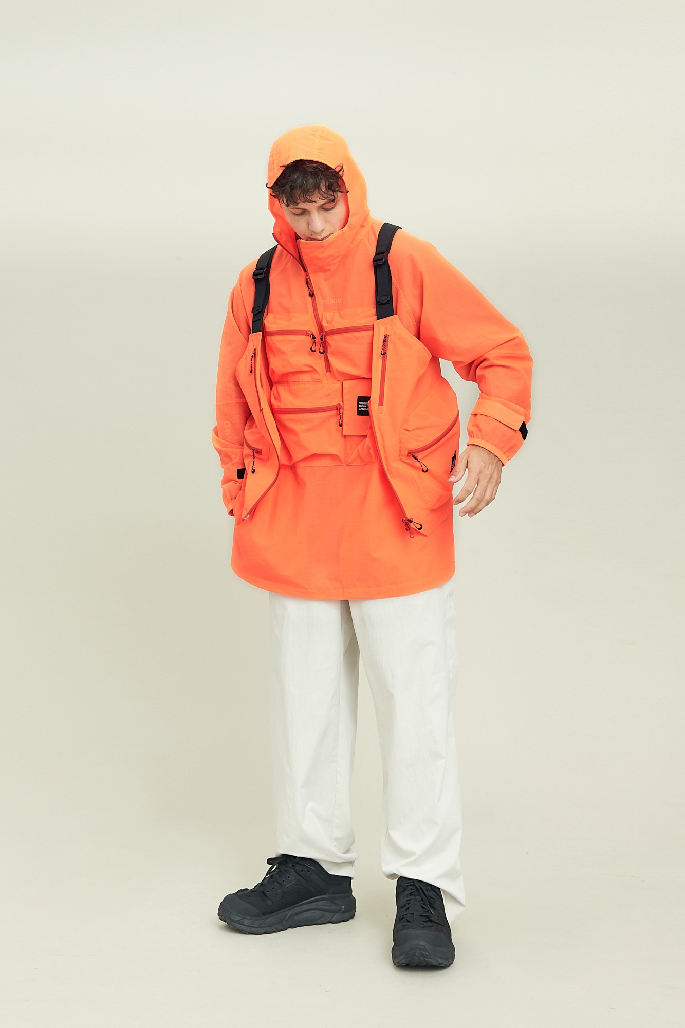 2021 春夏男生穿搭必「插一件」！各種風格都能